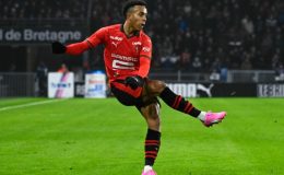 Galatasaray, Guela Doue transferinden vazgeçti